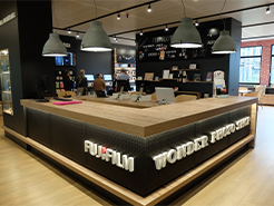 Wnętrze Wonder Photo Shop